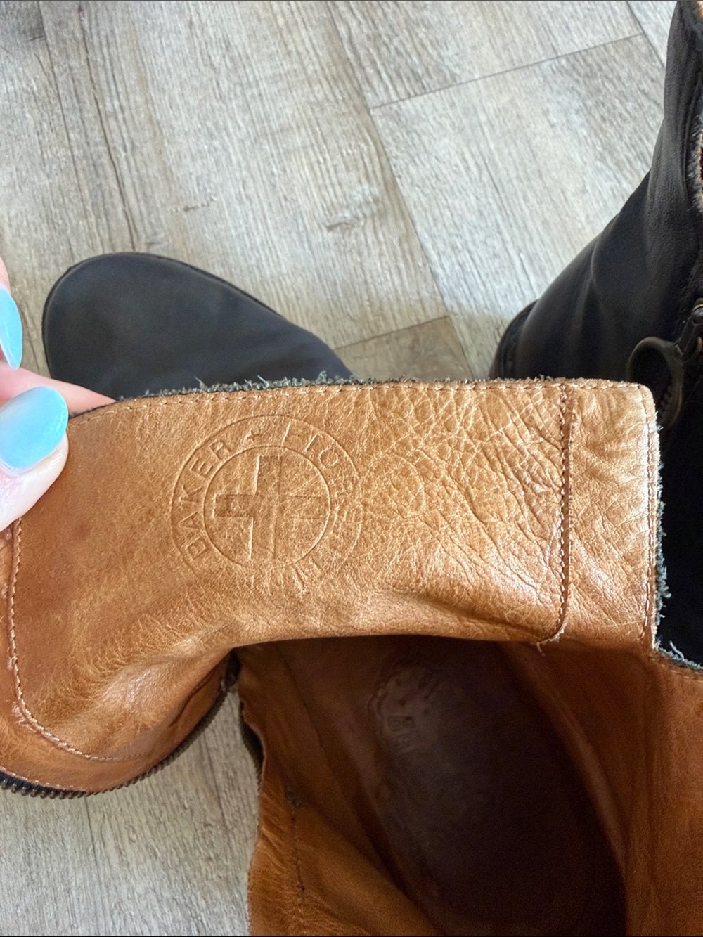 Florentine and baker boots - Picture 4 of 5